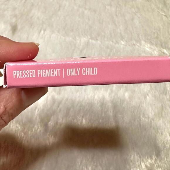 NIB Jeffree Star Pressed Pigment Artistry Single in Only Child 1.5g - Picture 6 of 7